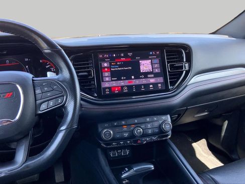 Used 2024 Dodge Durango GT AWD/4WD image 7