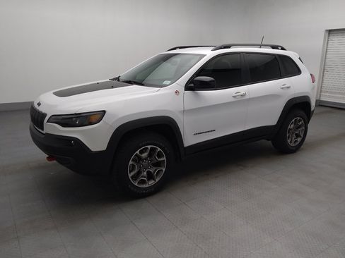 Used 2022 Jeep Cherokee Trailhawk w/ Sound & Nav Group AWD/4WD image 2