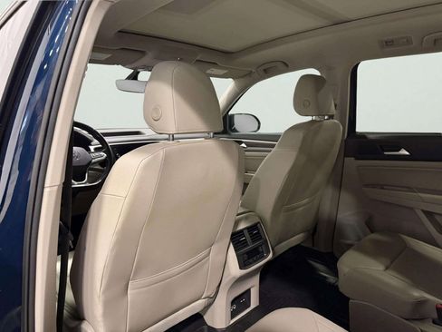 Used 2021 Volkswagen Atlas SE image 19