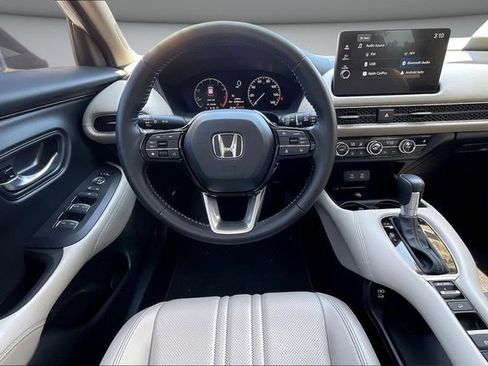Used 2026 Honda HR-V EX-L image 10