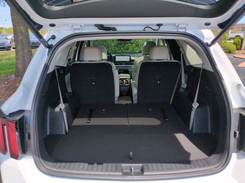 New 2026 Kia Sorento SX AWD/4WD image 40