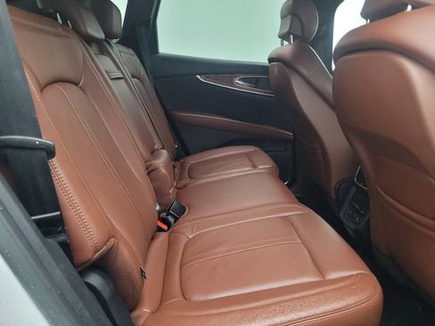 Used 2016 Lincoln MKX Reserve w/ Technology Package image 19