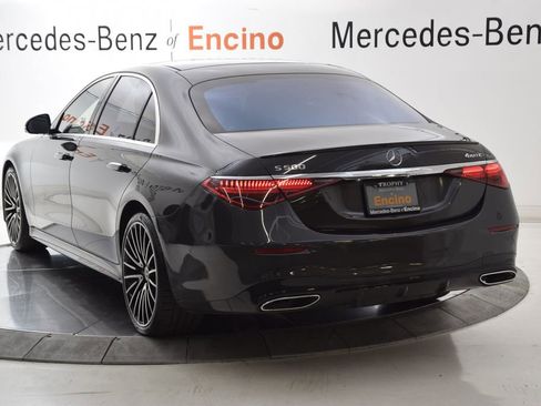 Used 2022 Mercedes-Benz S 500 4MATIC image 4