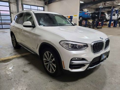 Used 2018 BMW X3 xDrive30i image 3