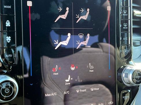 Used 2025 RAM 1500 Big Horn image 30