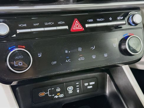 Used 2025 Hyundai Tucson SEL FWD image 23