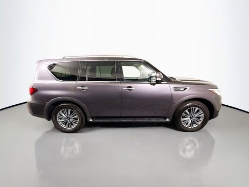 Used 2024 INFINITI QX80 Luxe image 11