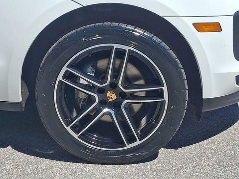 Used 2020 Porsche Macan AWD/4WD image 8