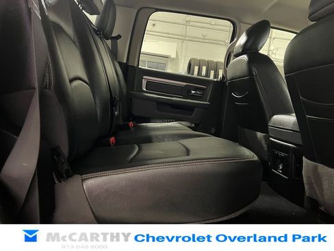 Used 2018 RAM 1500 Classic SLT w/ SLT Plus D←cor Group AWD/4WD image 27