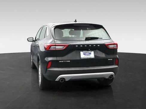 Certified 2024 Ford Escape Active AWD/4WD image 2