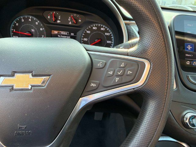 Used 2022 Chevrolet Malibu LT FWD image 25