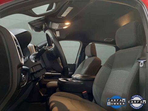 Used 2024 RAM 2500 Big Horn w/ Safety Group image 24