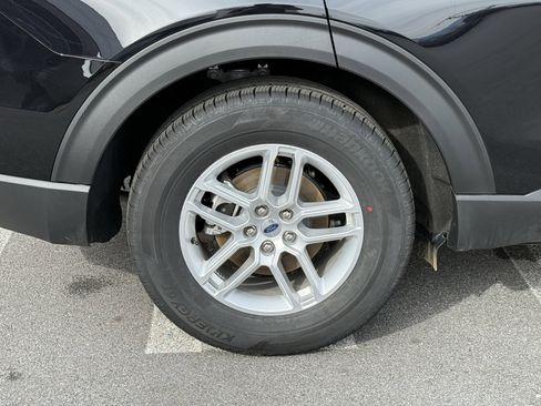 New 2026 Ford Explorer Active image 11