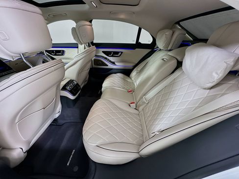 Used 2025 Mercedes-Benz S 580 4MATIC Sedan image 27