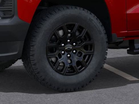 New 2026 Chevrolet Colorado W/T AWD/4WD image 9