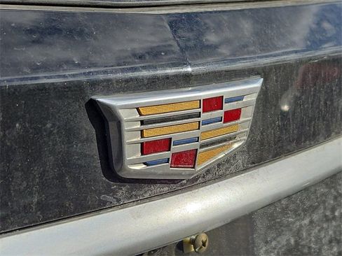 Used 2022 Cadillac XT6 Premium Luxury w/ Platinum Package image 9