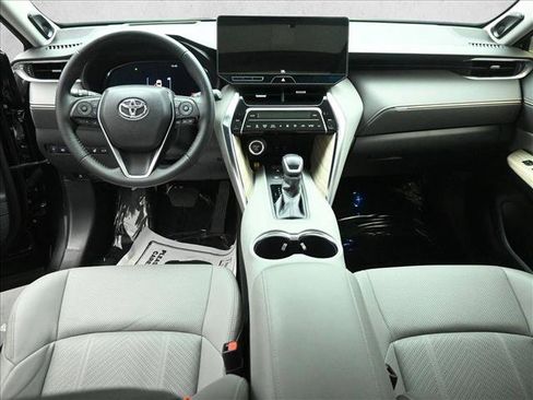 Used 2024 Toyota Venza Limited AWD/4WD image 24