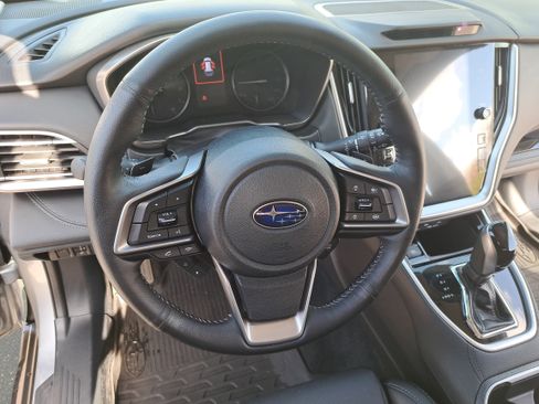 Used 2022 Subaru Outback Limited XT image 16