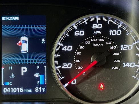 Used 2024 Mitsubishi Eclipse Cross SEL AWD/4WD image 19