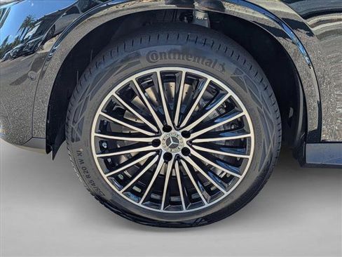 New 2026 Mercedes-Benz GLC 300 image 9
