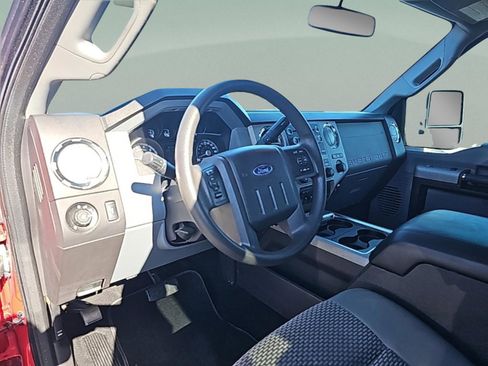Used 2013 Ford F250 XLT w/ Chrome Pkg image 16