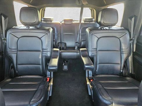 Used 2021 Lincoln Navigator Reserve image 19