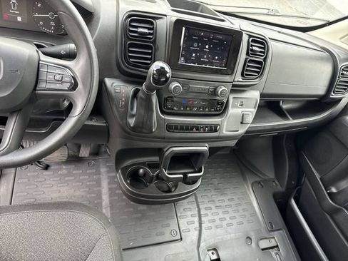 Used 2023 RAM ProMaster 2500 w/ Black Appearance Package FWD image 21