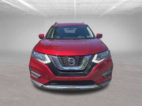 Used 2018 Nissan Rogue SV AWD/4WD image 9