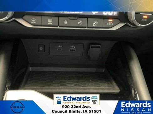 Used 2024 Nissan Altima 2.5 SL FWD image 27