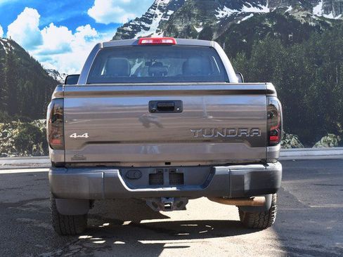 Used 2014 Toyota Tundra SR image 10