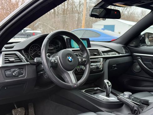 Used 2019 BMW 440i xDrive Coupe w/ M Sport Package image 11