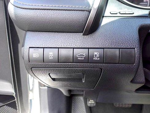 Certified 2023 Toyota Camry SE FWD image 12