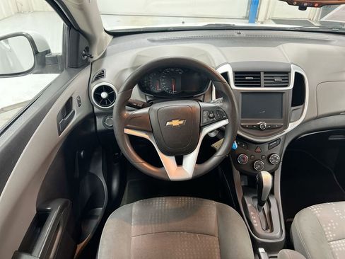 Used 2017 Chevrolet Sonic LT image 11
