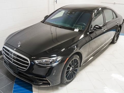 Used 2024 Mercedes-Benz S 580 4MATIC Sedan w/ AMG Line image 40