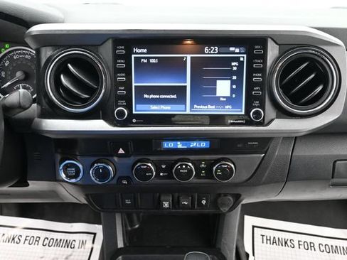 Used 2023 Toyota Tacoma TRD Off-Road AWD/4WD image 16