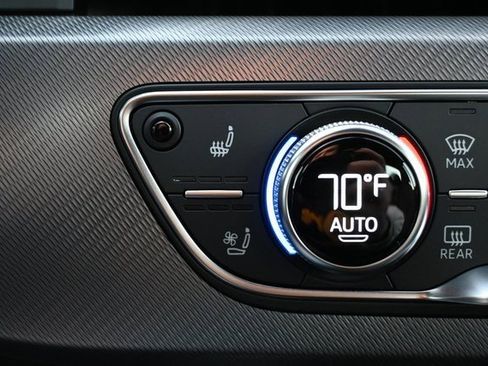 Used 2022 Audi A4 2.0T Premium Plus image 32