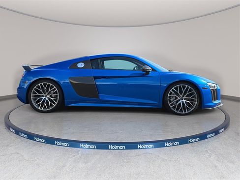 Used 2017 Audi R8 V10 plus image 3