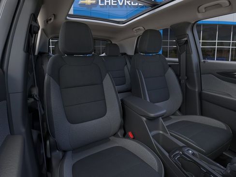 New 2026 Chevrolet TrailBlazer LT w/ Convenience Package FWD image 16