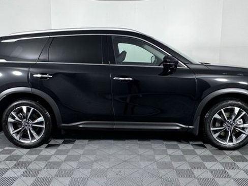 Certified 2025 INFINITI QX60 Luxe image 8