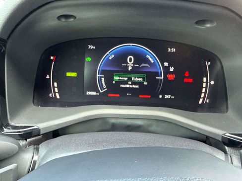 Used 2025 Toyota Camry SE w/ Multimedia Upgrade Package FWD image 23