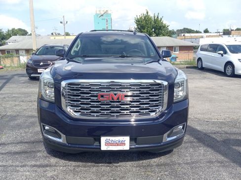 Used 2019 GMC Yukon XL Denali AWD/4WD image 4