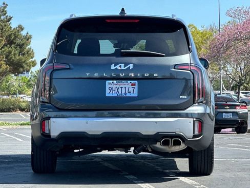 Used 2024 Kia Telluride EX image 5