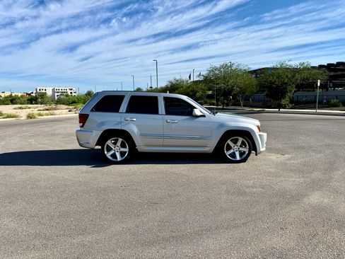 Used 2007 Jeep Grand Cherokee SRT8 w/ SRT Option Group I AWD/4WD image 6