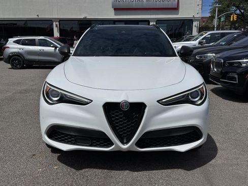 Used 2021 Alfa Romeo Stelvio Ti Sport image 2