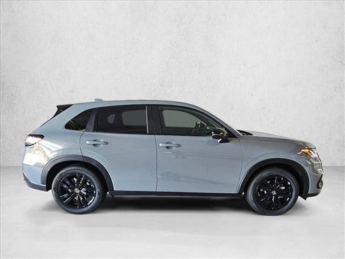 New 2026 Honda HR-V Sport image 5