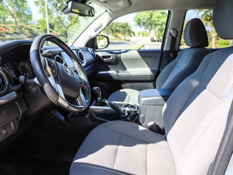 Used 2021 Toyota Tacoma SR5 RWD image 25