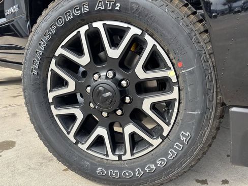 New 2026 RAM 2500 Limited AWD/4WD image 10
