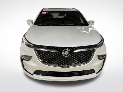 Certified 2024 Buick Enclave Avenir w/ Avenir Technology Package image 9