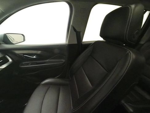 Used 2024 GMC Terrain SLT AWD/4WD image 31