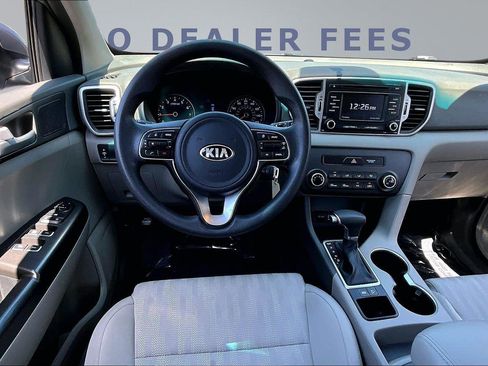 Used 2017 Kia Sportage LX FWD image 8